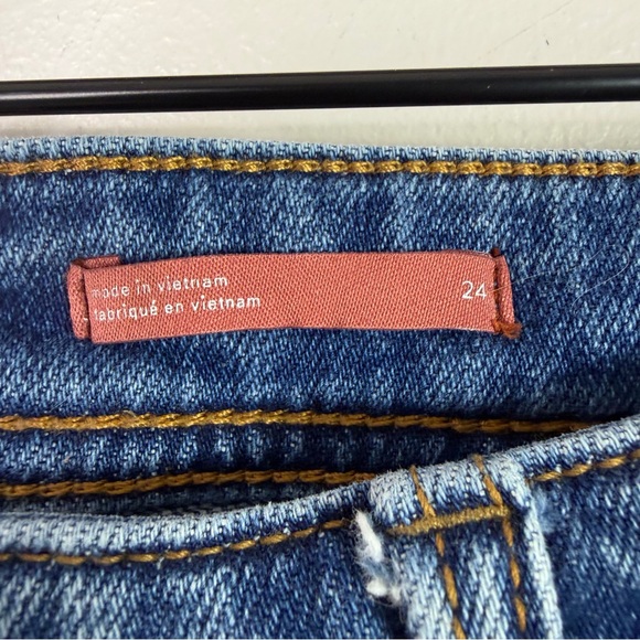 Pilcro Slim Boyfriend Crop Distressed Blue Jeans - Picture 8 of 14